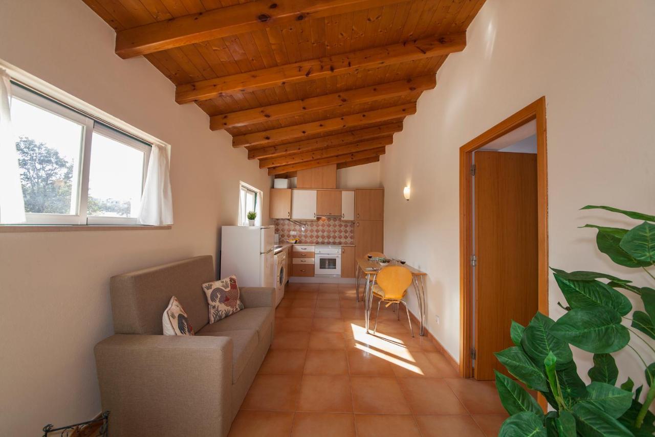A14 - Cozy Torraltinha Apartment Lagos Extérieur photo