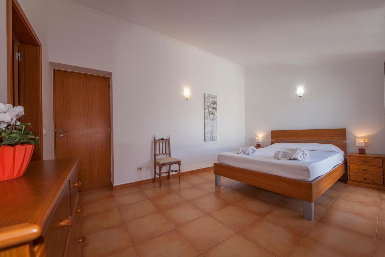 A14 - Cozy Torraltinha Apartment Lagos Extérieur photo